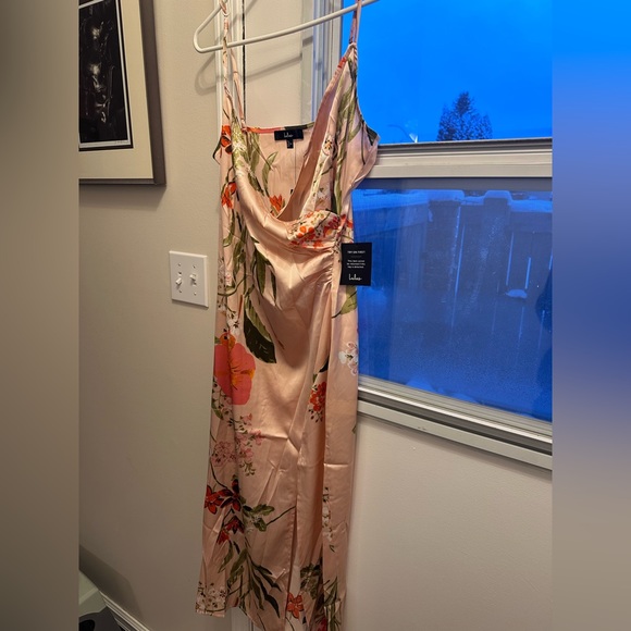 Lulu’s Remarkable Entrance Pink Floral Print Satin Midi Dress - Picture 6 of 7